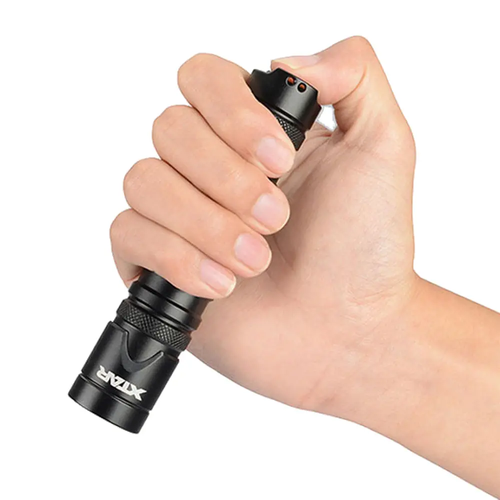 Led Flashlight 1000 Lumen 1